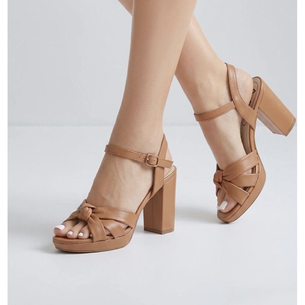 Ruiee Women's Platform Heels Chunky Sandals Ankle Strappy Brown Size 9.5 New